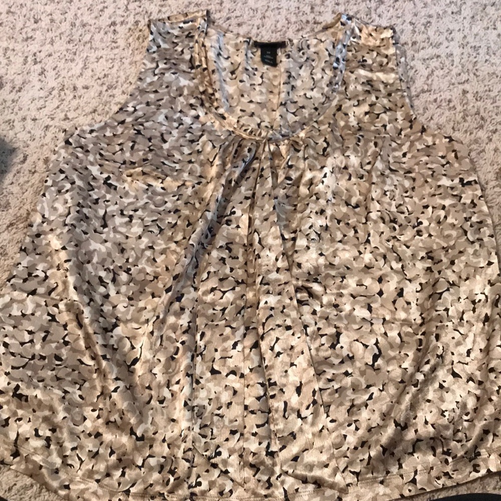 Lane Bryant tank- gold, cream, and black pattern
